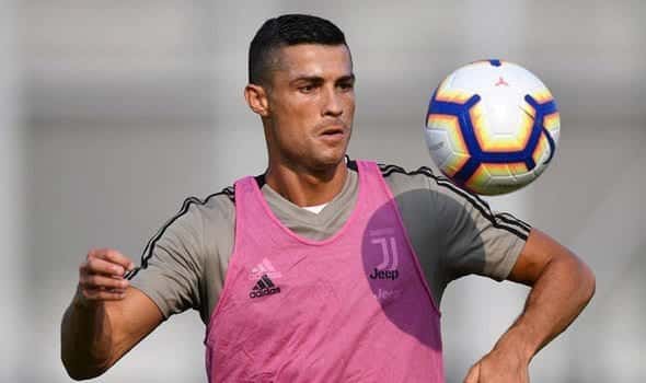 Ronaldo: Douglas Costa says he's never seen a player who works like him