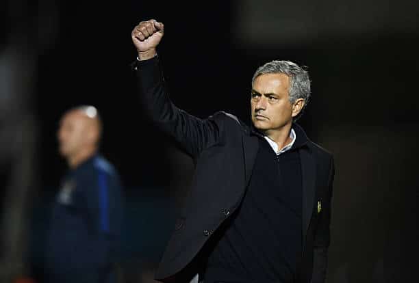 Jose Mourinho offered 3 year deal by Serie A side