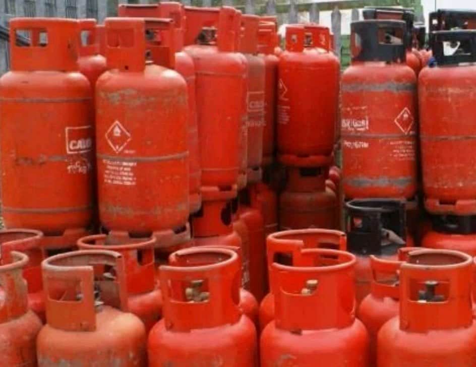 Federal Government on gas cylinders